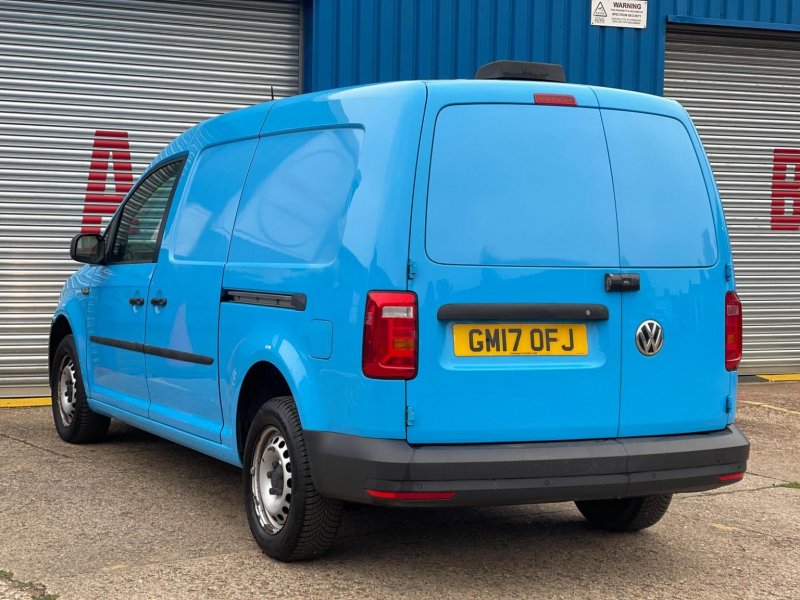 VOLKSWAGEN CADDY MAXI