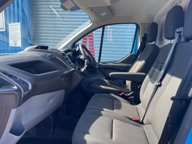 FORD TRANSIT CUSTOM