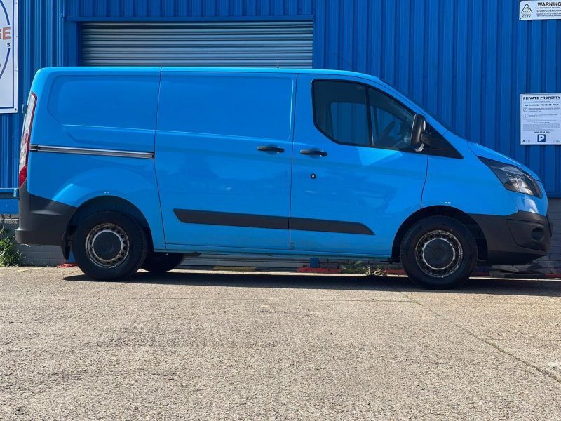 FORD TRANSIT CUSTOM