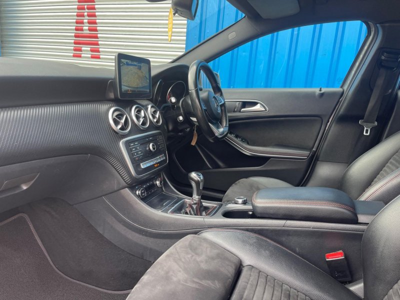 MERCEDES-BENZ A CLASS