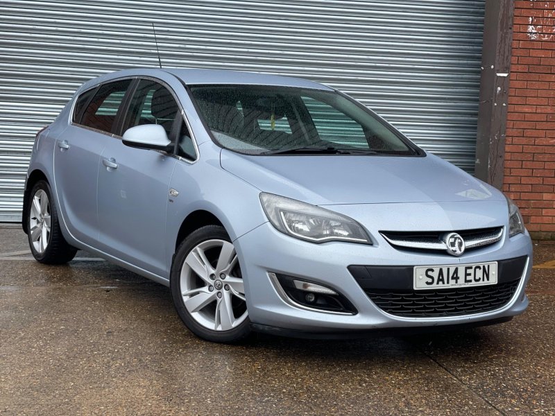 VAUXHALL ASTRA