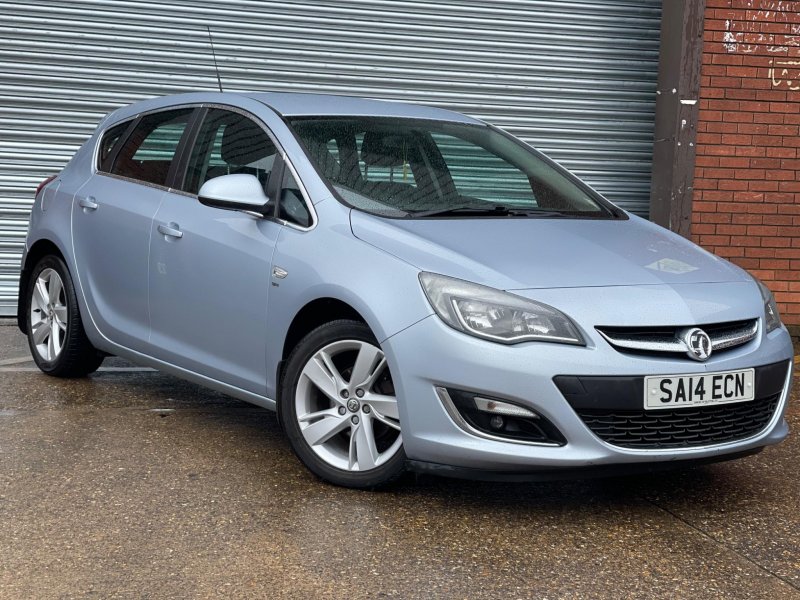 VAUXHALL ASTRA