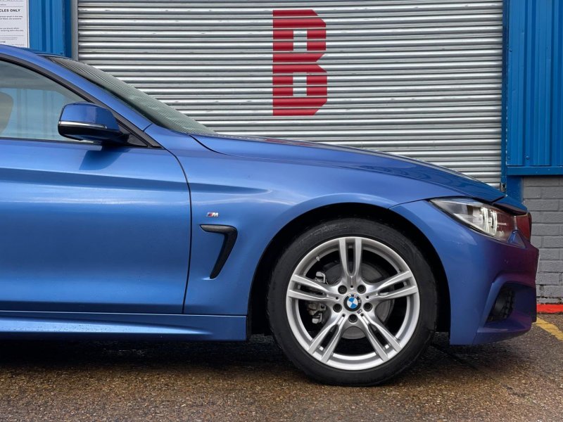 BMW 4 SERIES
