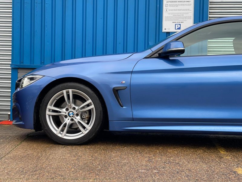 BMW 4 SERIES